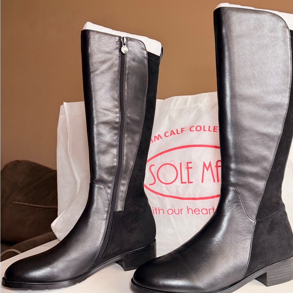 Women's Black Boots